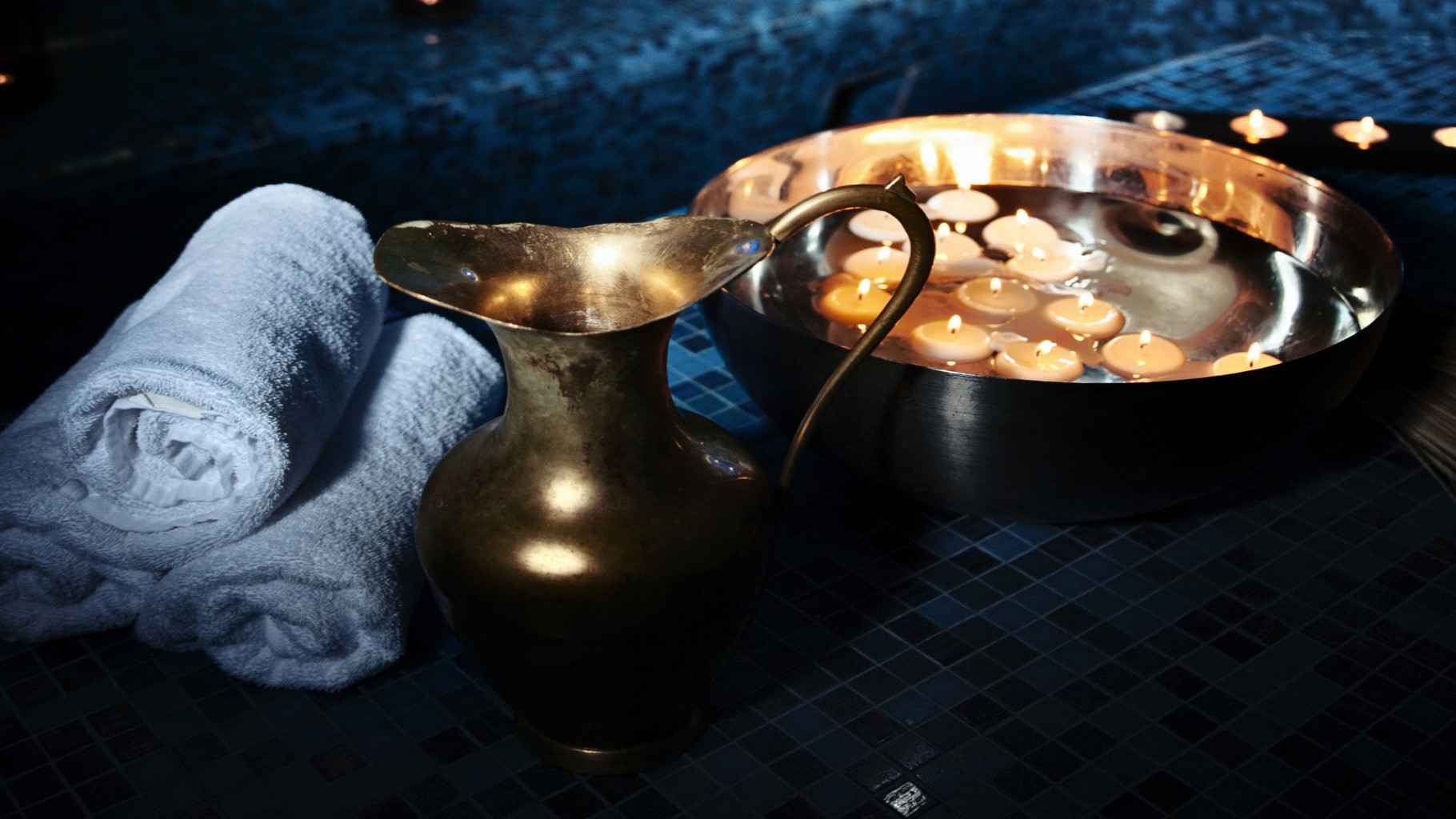 ÉMULSIONS D'HUILES ESSENTIELLES POUR HAMMAM
