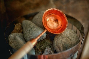 HUILES ESSENTIELLES POUR SAUNA